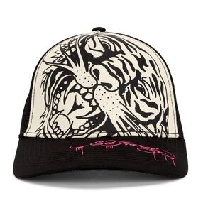 🐯Ed Hardy Ivory/Black Tiger Outline Trucker Hat New With Tags 🐯